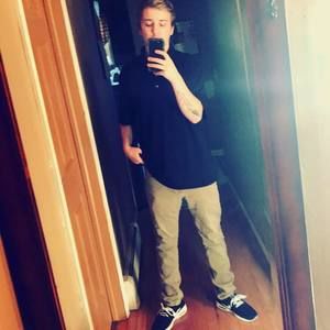 Meet your Posher, Nickolas